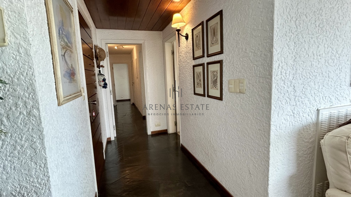 Apartamento ID.2158 - Apartamento de 3 dormitorios en venta, peninsula, puerto Punta del Este