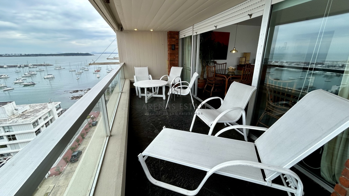 Apartamento ID.2158 - Apartamento de 3 dormitorios en venta, peninsula, puerto Punta del Este
