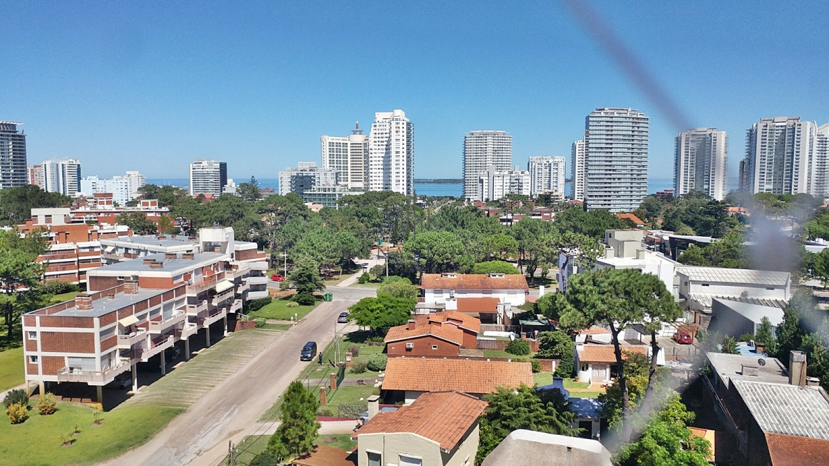 Apartamento ID.3312 - Botavara 2 dormitorios en Edificio con servicios!!!