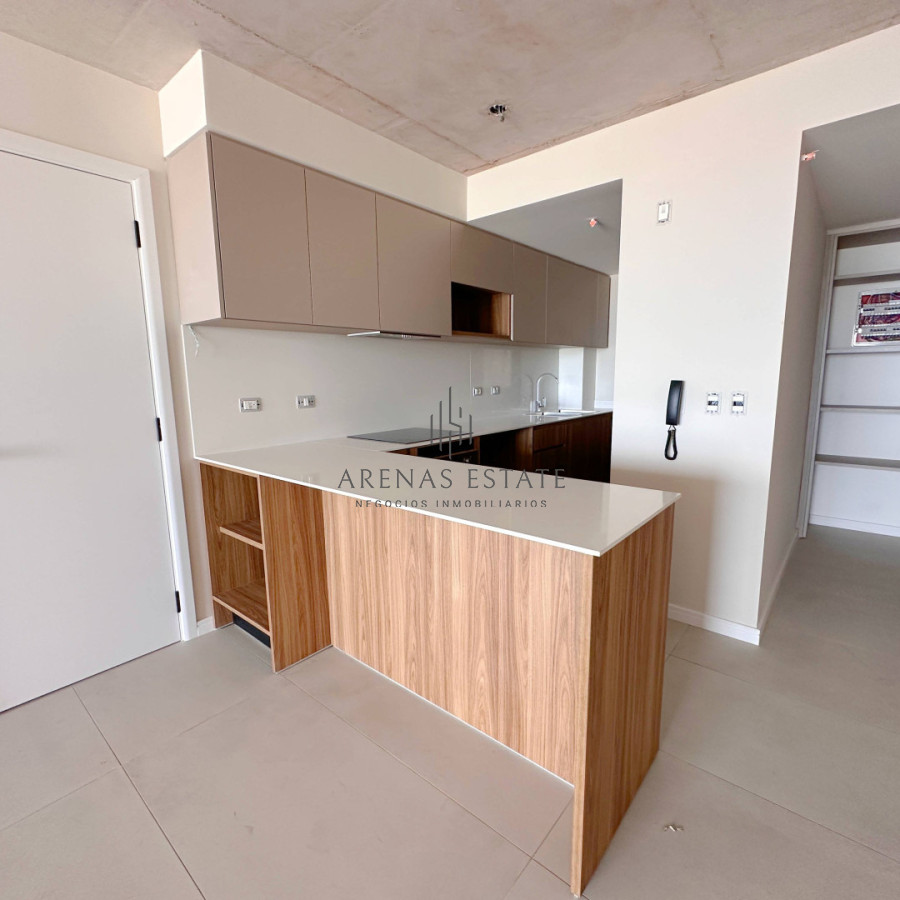 Apartamento ID.4448 - Apartamento de 2 dormitorios en venta, Playa Brava, Punta del Este