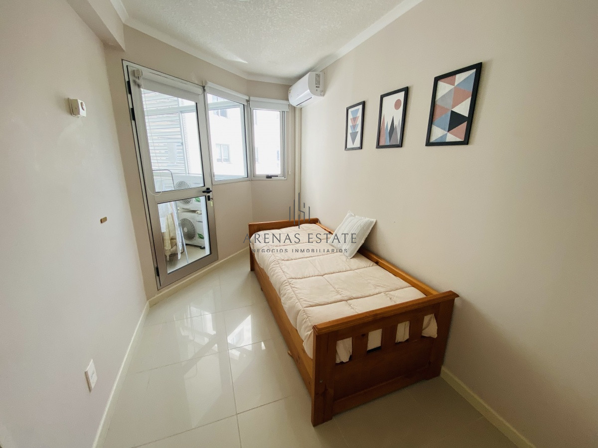 Apartamento ID.2155 - apartamento de 3 dormitorios y dependencia de servicio  