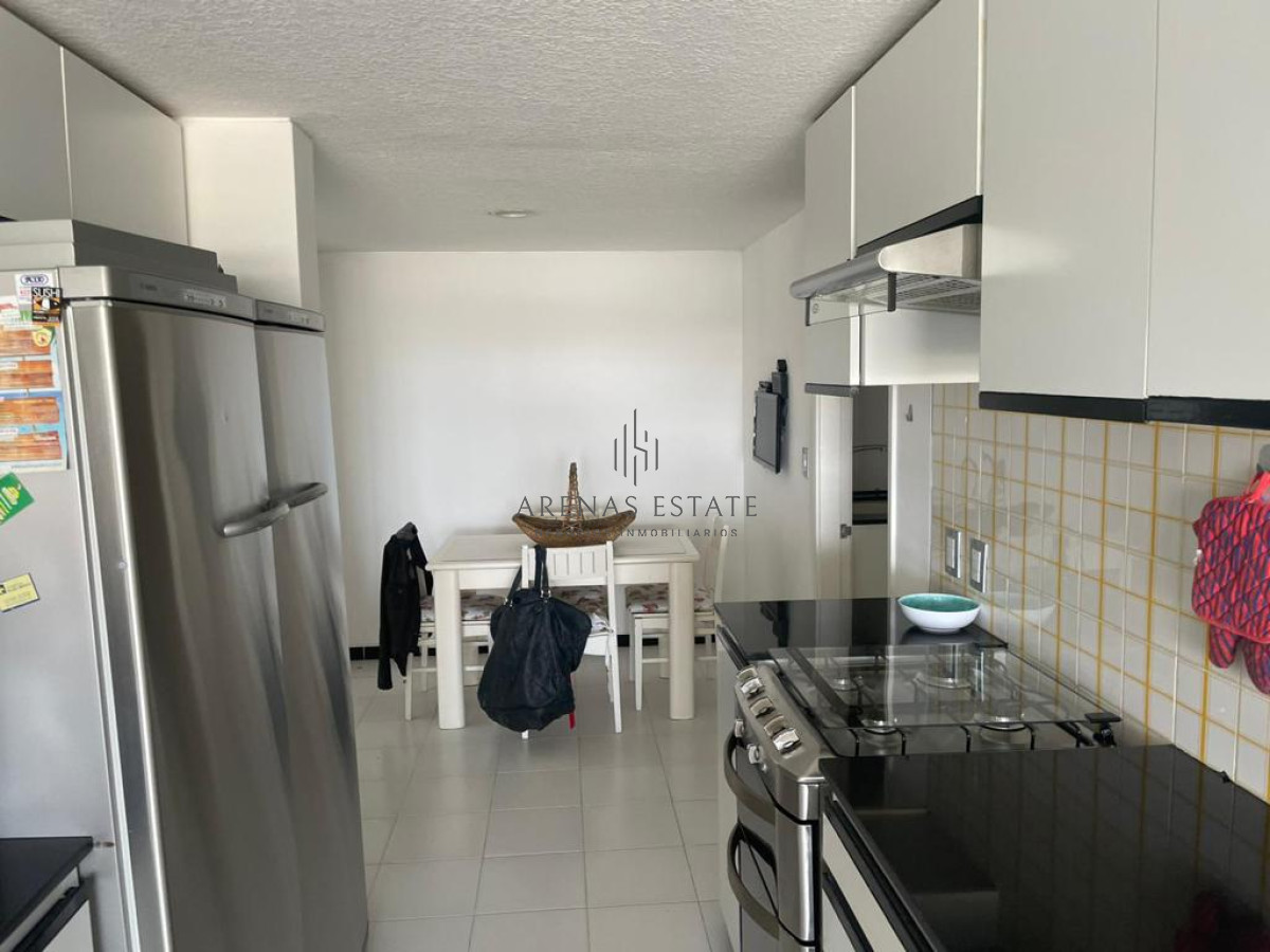 Apartamento ID.2152 - Apartamento en torre de categoría en venta y alquiler temporario.