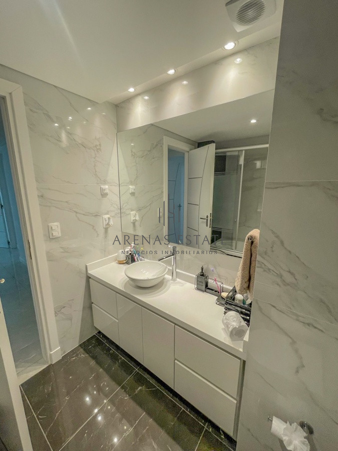 Apartamento ID.2149 - Apartamento en venta, 3 dormitorios en Punta del Este