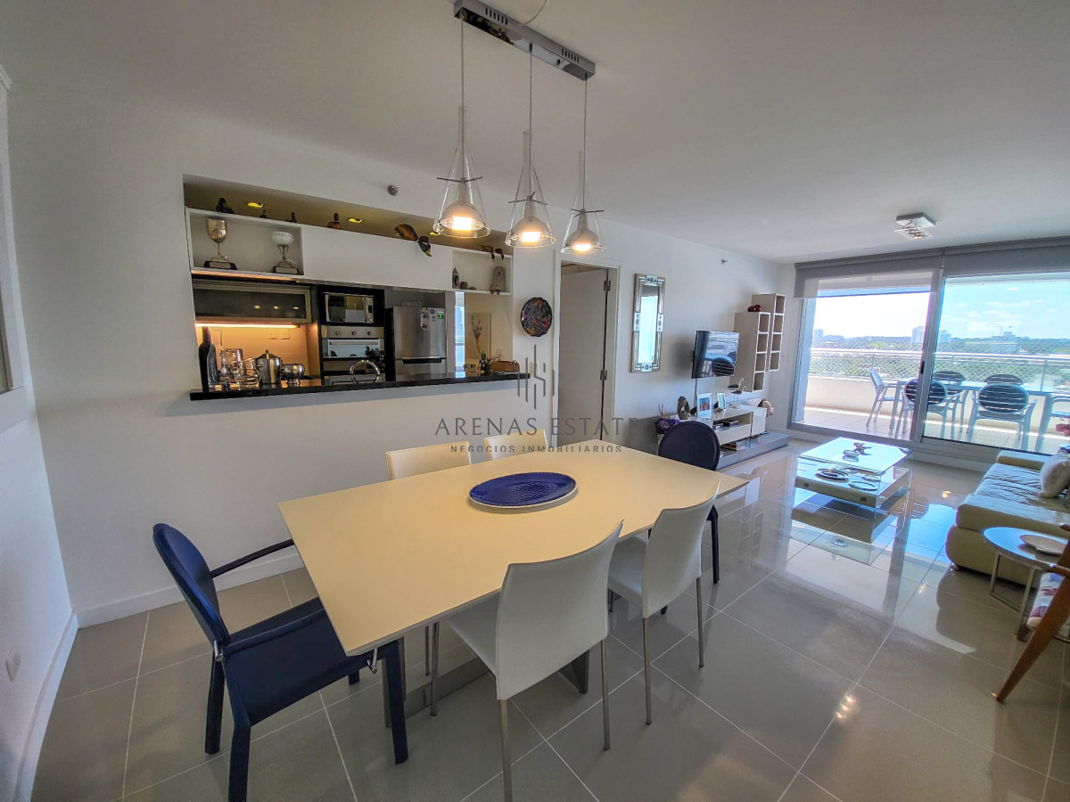 Apartamento ID.3036 - Apartamento de 3 dormitorios en venta Punta del Este