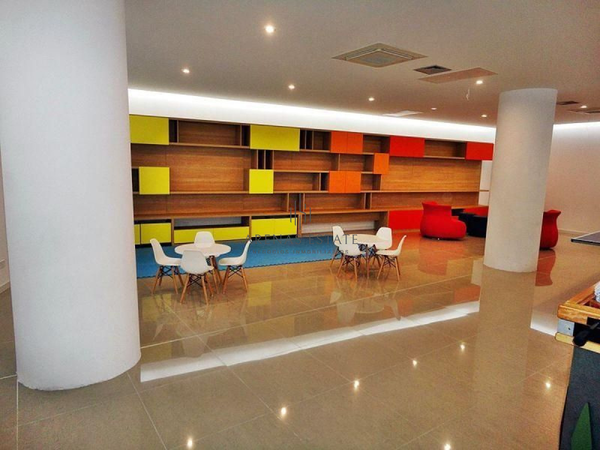 Apartamento ID.2150 - Apartamento en venta Playa Mansa 3 dormitorios