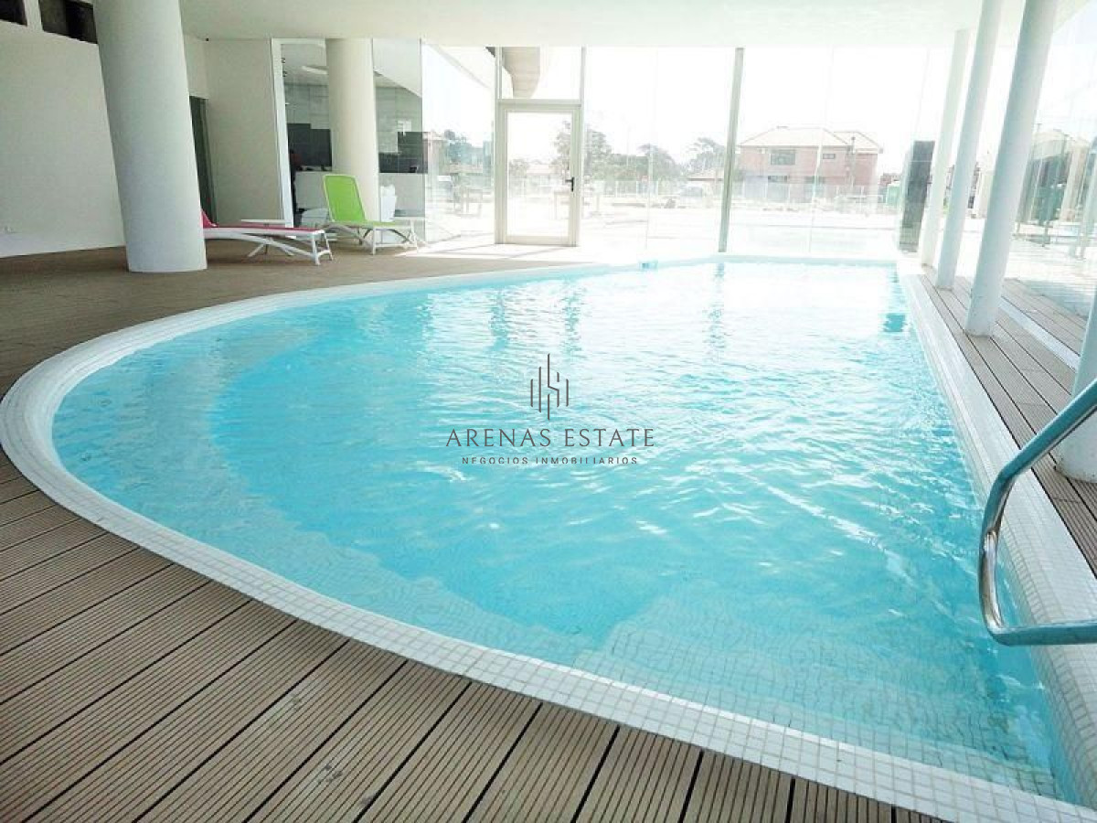 Apartamento ID.2150 - Apartamento en venta Playa Mansa 3 dormitorios
