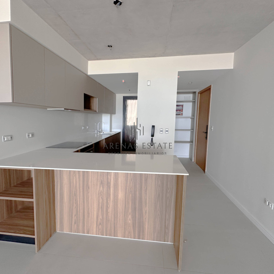 Apartamento ID.4448 - Apartamento de 2 dormitorios en venta, Playa Brava, Punta del Este