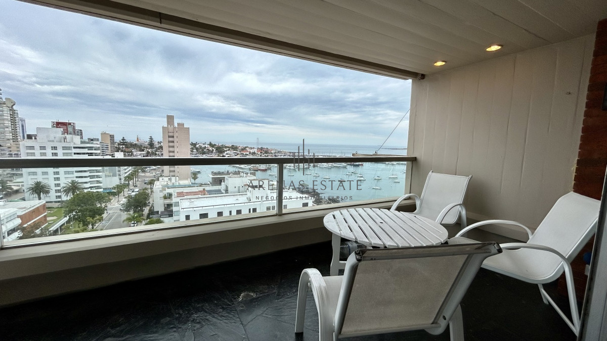 Apartamento ID.2158 - Apartamento de 3 dormitorios en venta, peninsula, puerto Punta del Este