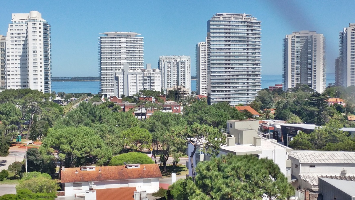 Apartamento ID.3312 - Botavara 2 dormitorios en Edificio con servicios!!!
