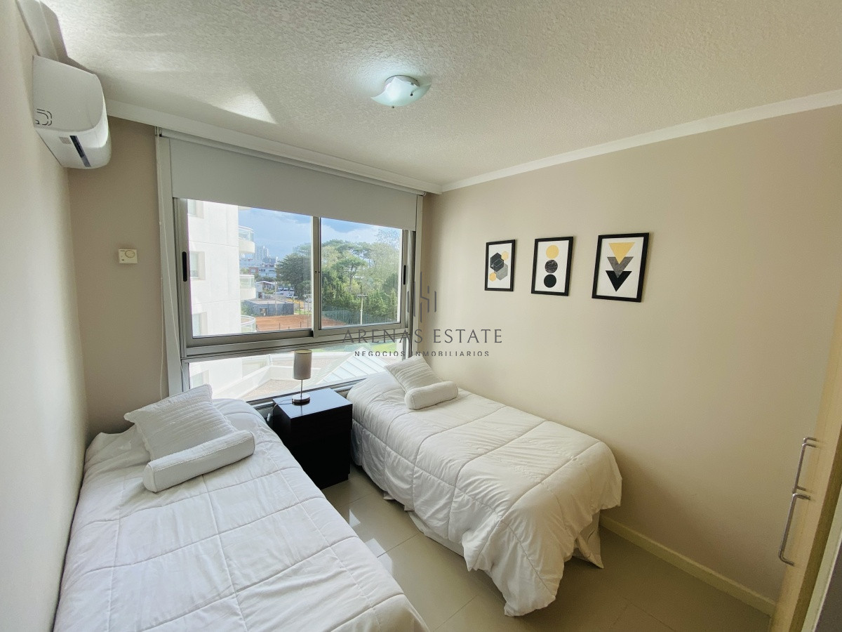 Apartamento ID.2155 - apartamento de 3 dormitorios y dependencia de servicio  