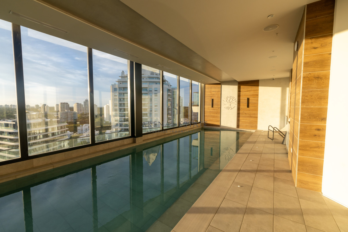 Apartamento ID.4448 - Apartamento de 2 dormitorios en venta, Playa Brava, Punta del Este