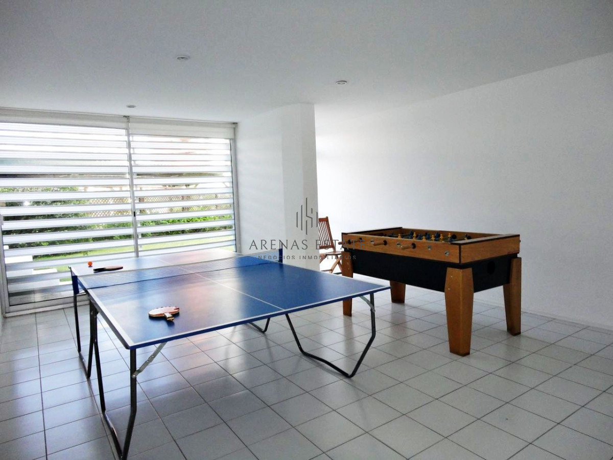 Apartamento ID.2156 - Apartamento pent house en venta de 3 dormitorios en Punta del Este 
