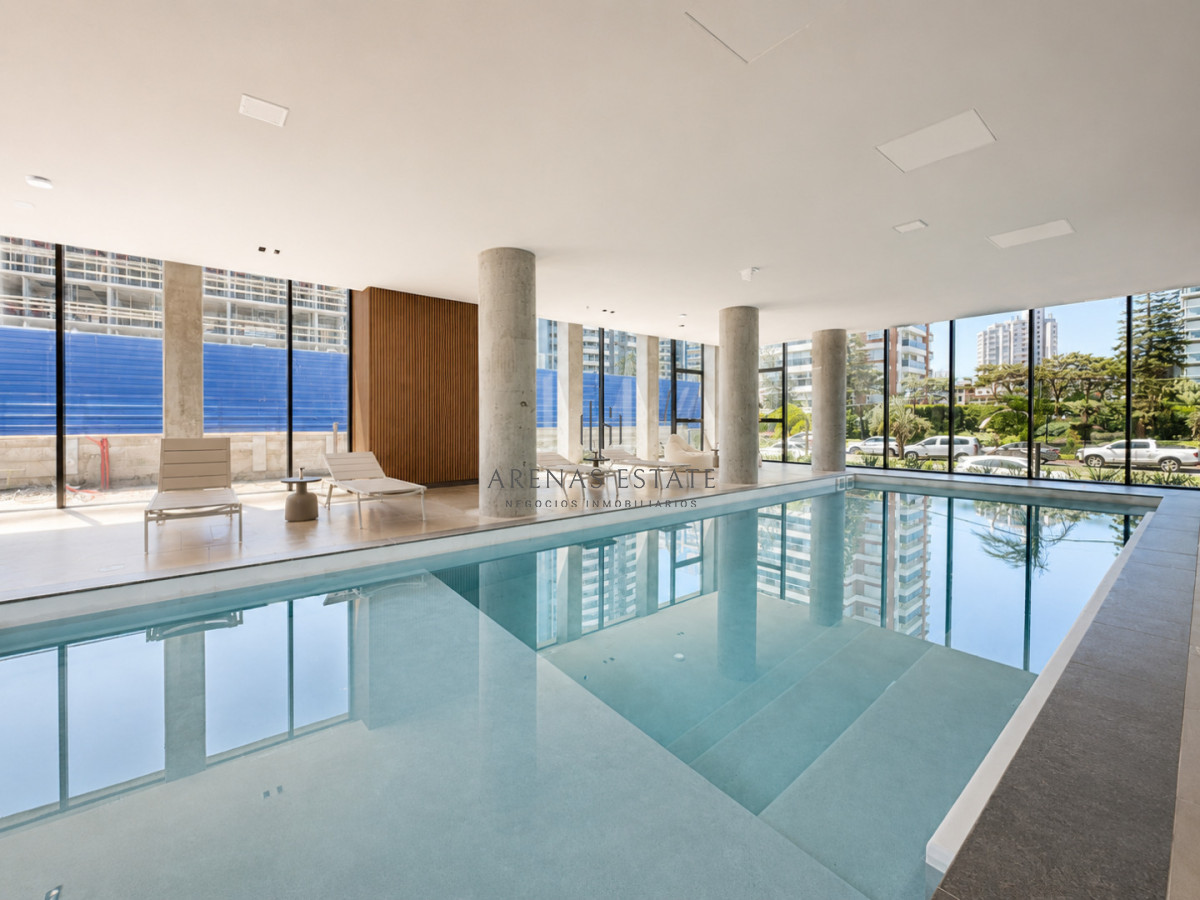 Apartamento ID.4445 - Apartamento en venta de 2 dormitorios Punta del Este
