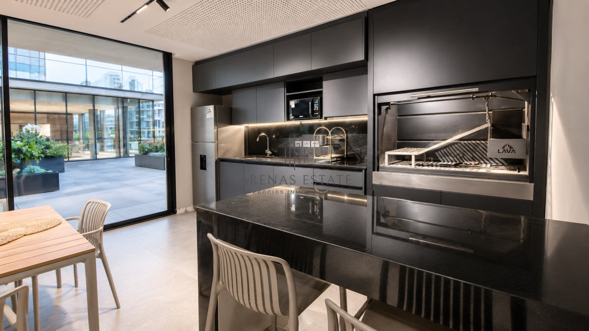 Apartamento ID.4445 - Apartamento en venta de 2 dormitorios Punta del Este