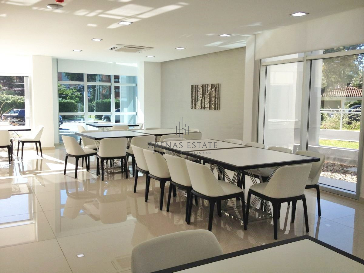 Apartamento ID.2149 - Apartamento en venta, 3 dormitorios en Punta del Este