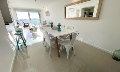 Piso alto en Wind Tower orientado a la puesta del sol precio destacado!
