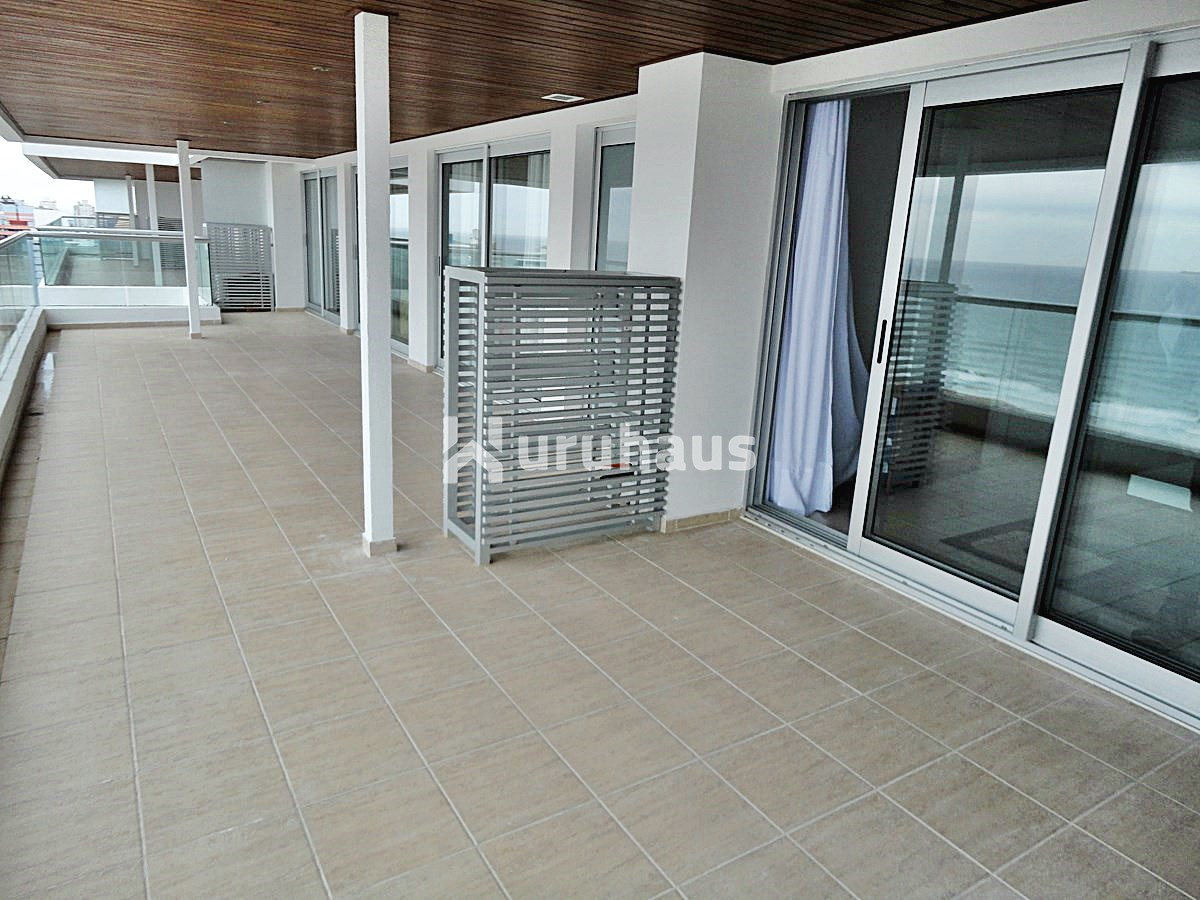 Brava - GoPunta - Portal Inmobiliario de Punta del Este - Maldonado