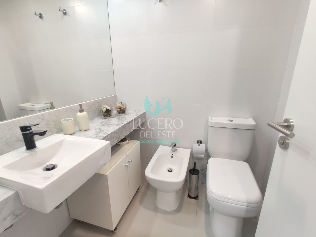 Apartamento ID.15 - Apartamento en venta en Playa Mansa Punta del Este