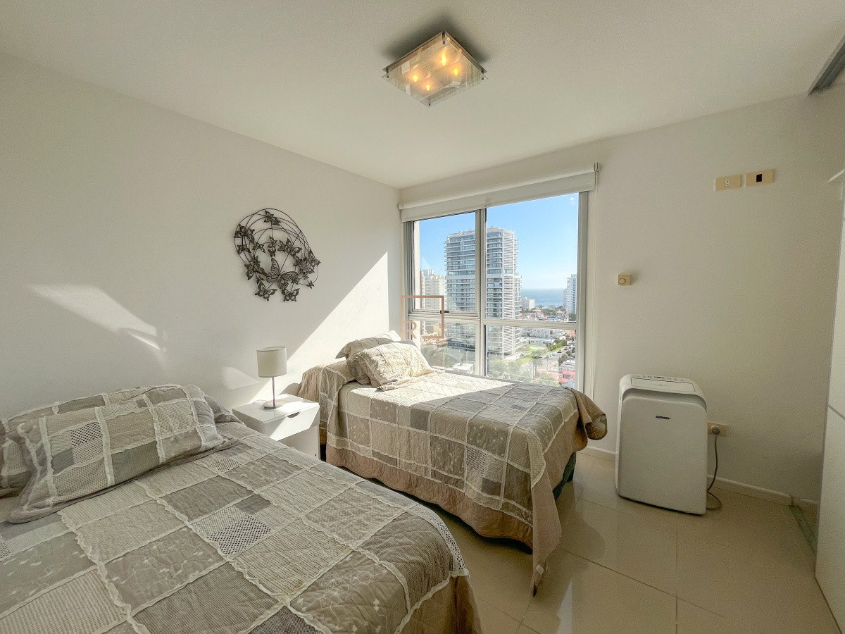 Apartamento ID.88 - Apartamento en venta, 3 dormitorios en Playa Brava Punta del Este
