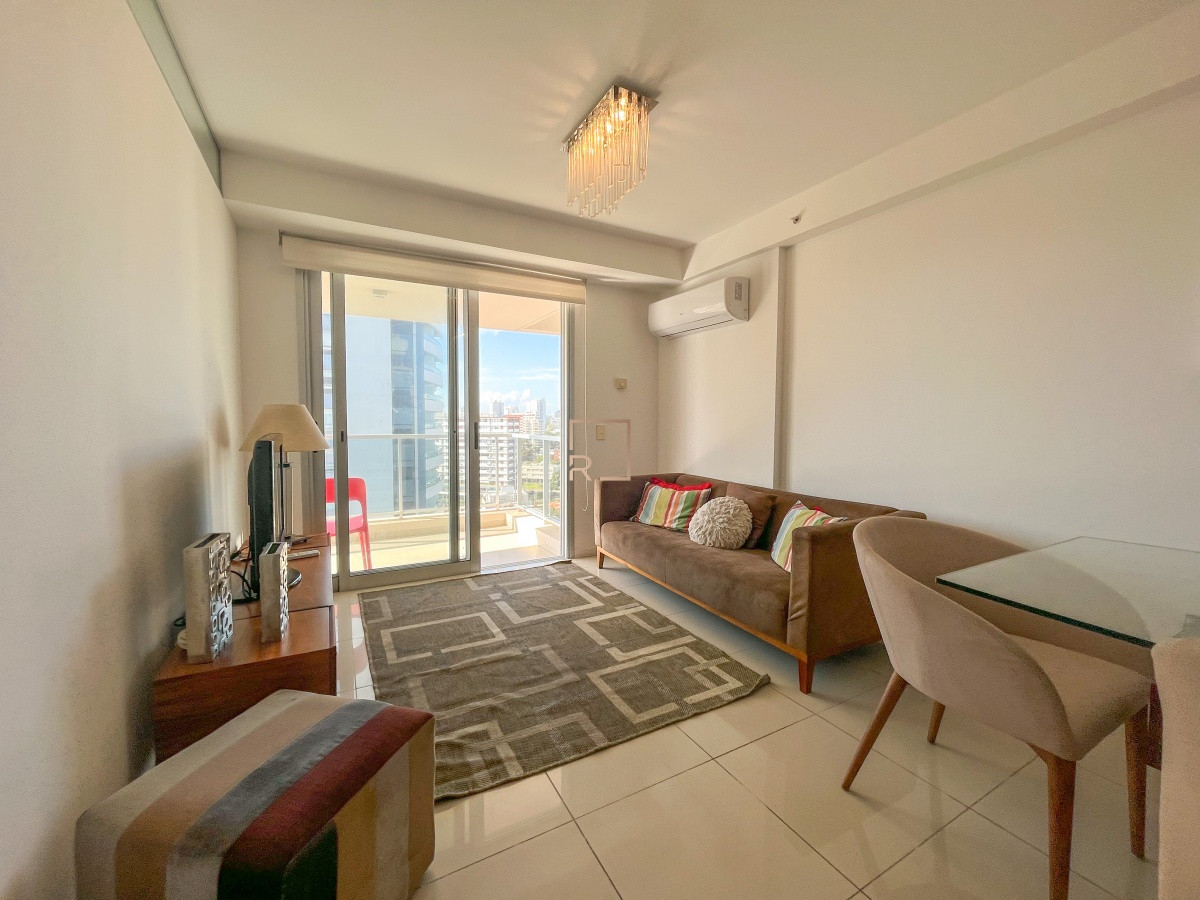 Apartamento ID.88 - Apartamento en venta, 3 dormitorios en Playa Brava Punta del Este
