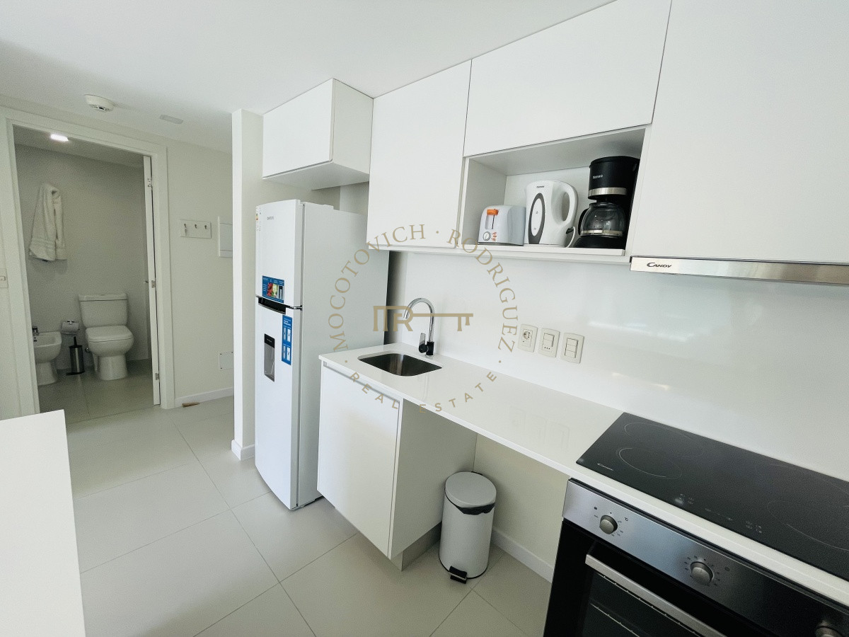 Apartamento ID.868 - Apartamento en venta en Playa Mansa Punta del Este