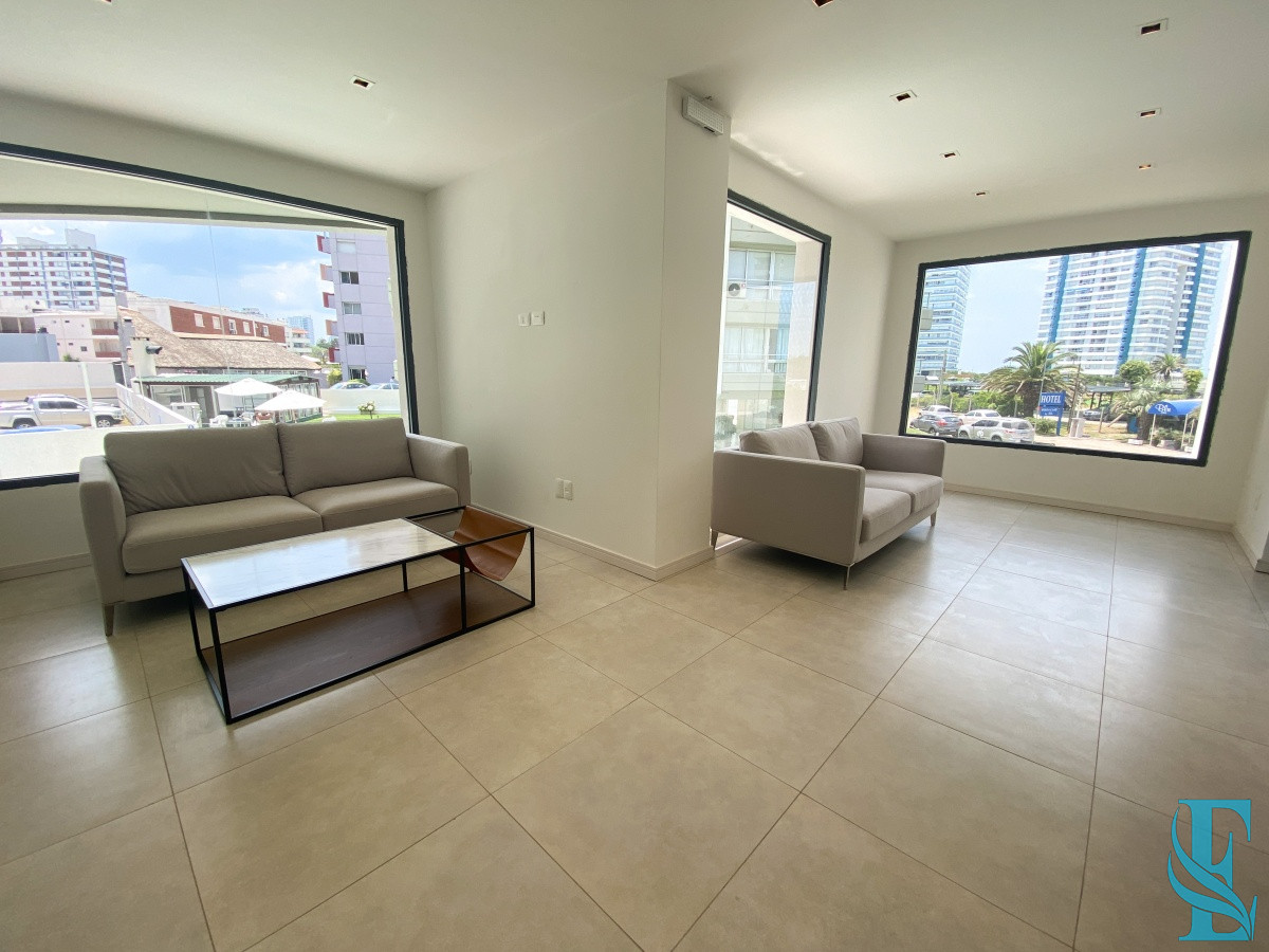 Apartamento ID.1010 - Apartamento 2 dormitorios en venta Playa Brava Punta del Este