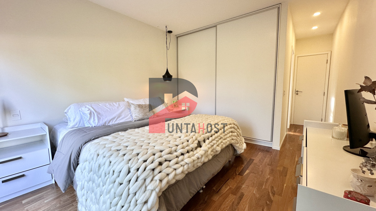 Casa ID.474 - Casa en venta y alquiler de 2 dormitorios en Punta del Este