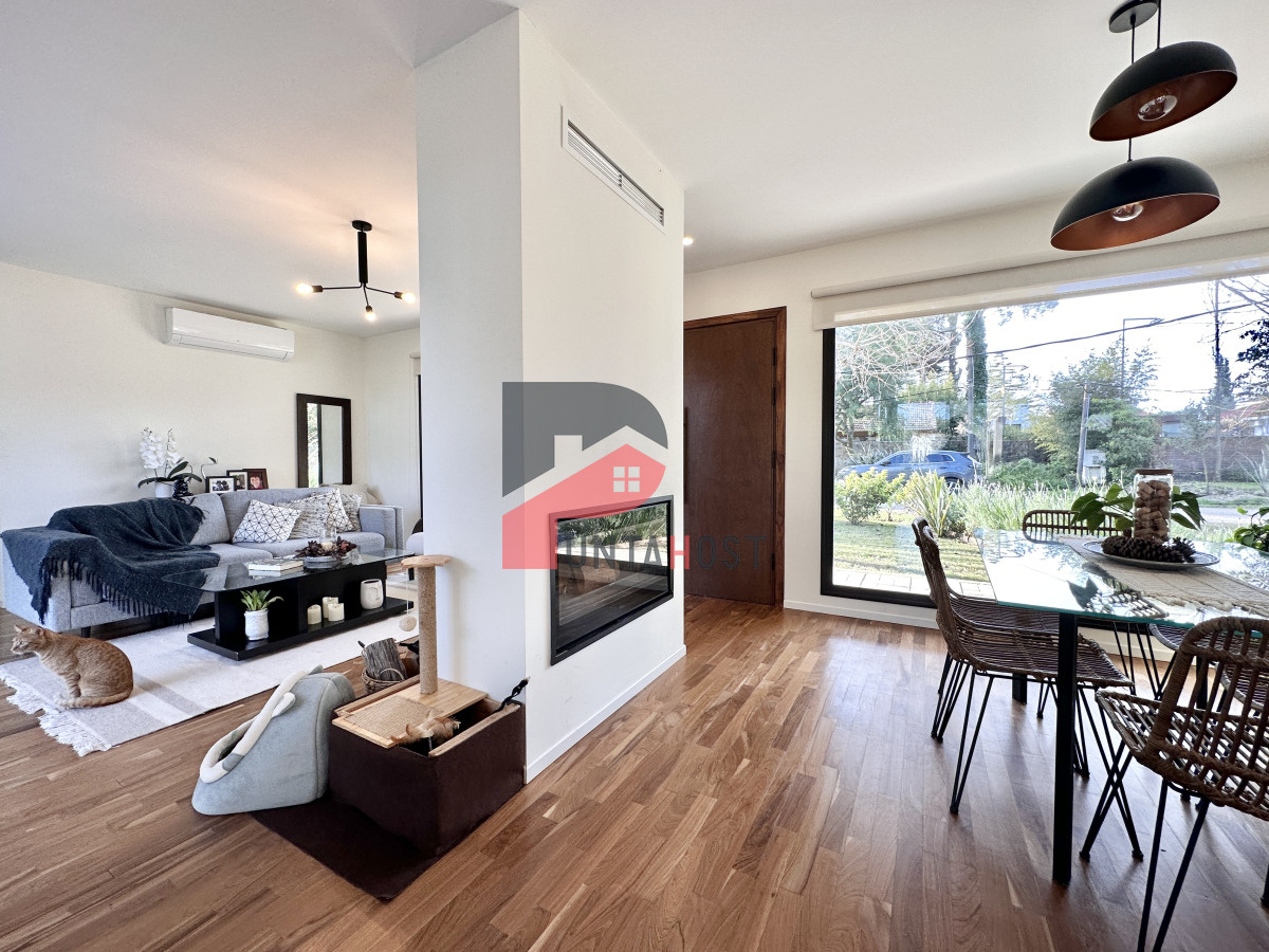 Casa ID.474 - Casa en venta y alquiler de 2 dormitorios en Punta del Este