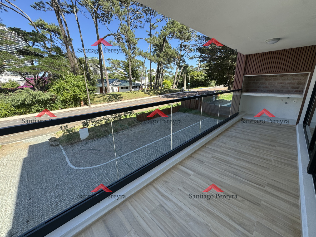 Apartamento ID.16119 - Apartamento en venta en Playa Mansa, 3 dormitorios, Punta del Este