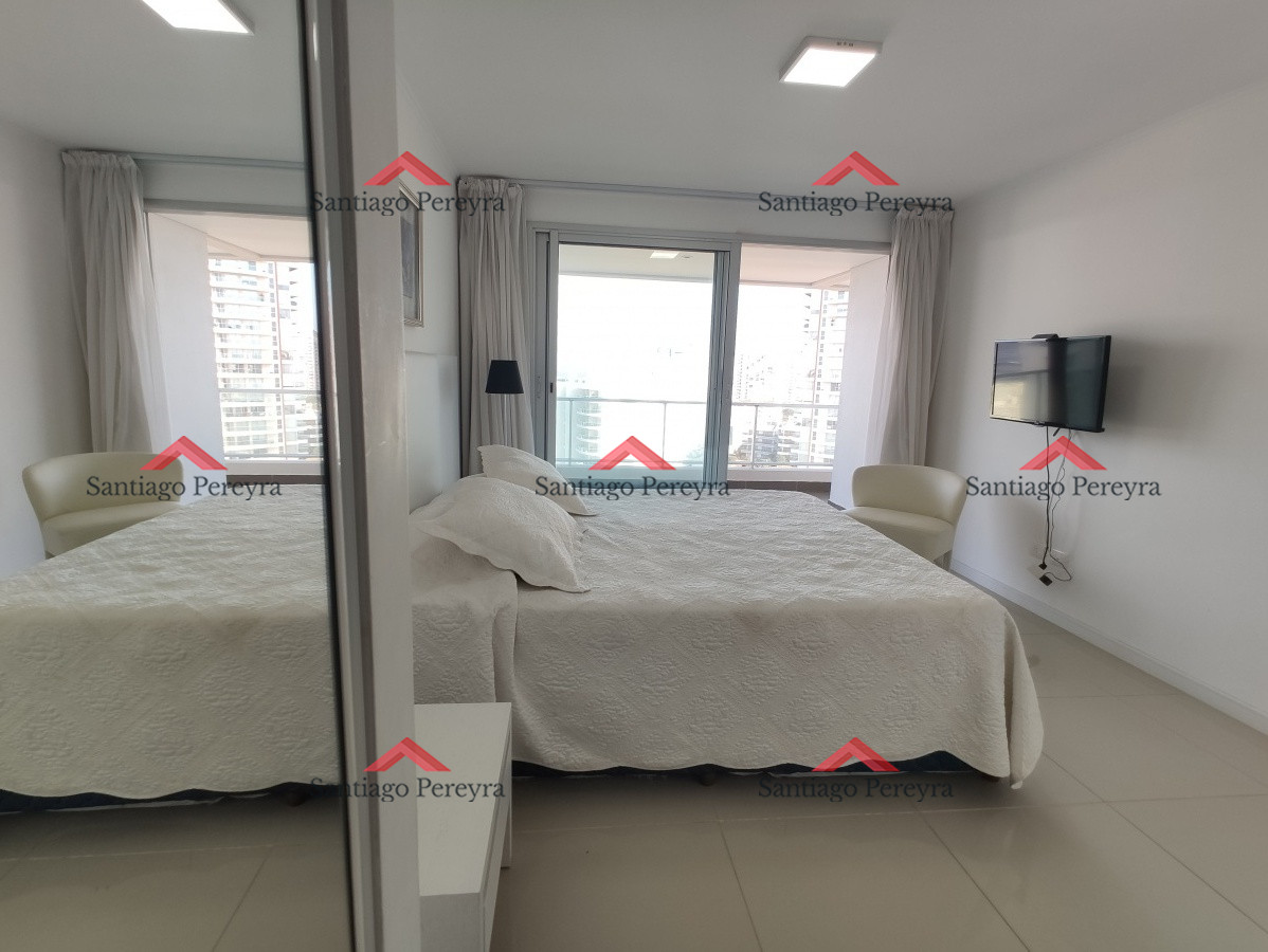 Apartamento ID.13720 - apartamento en venta, 2 dormitorios torre de primer nivel con amenities completos, servicio de playa, balcon con vista al mar