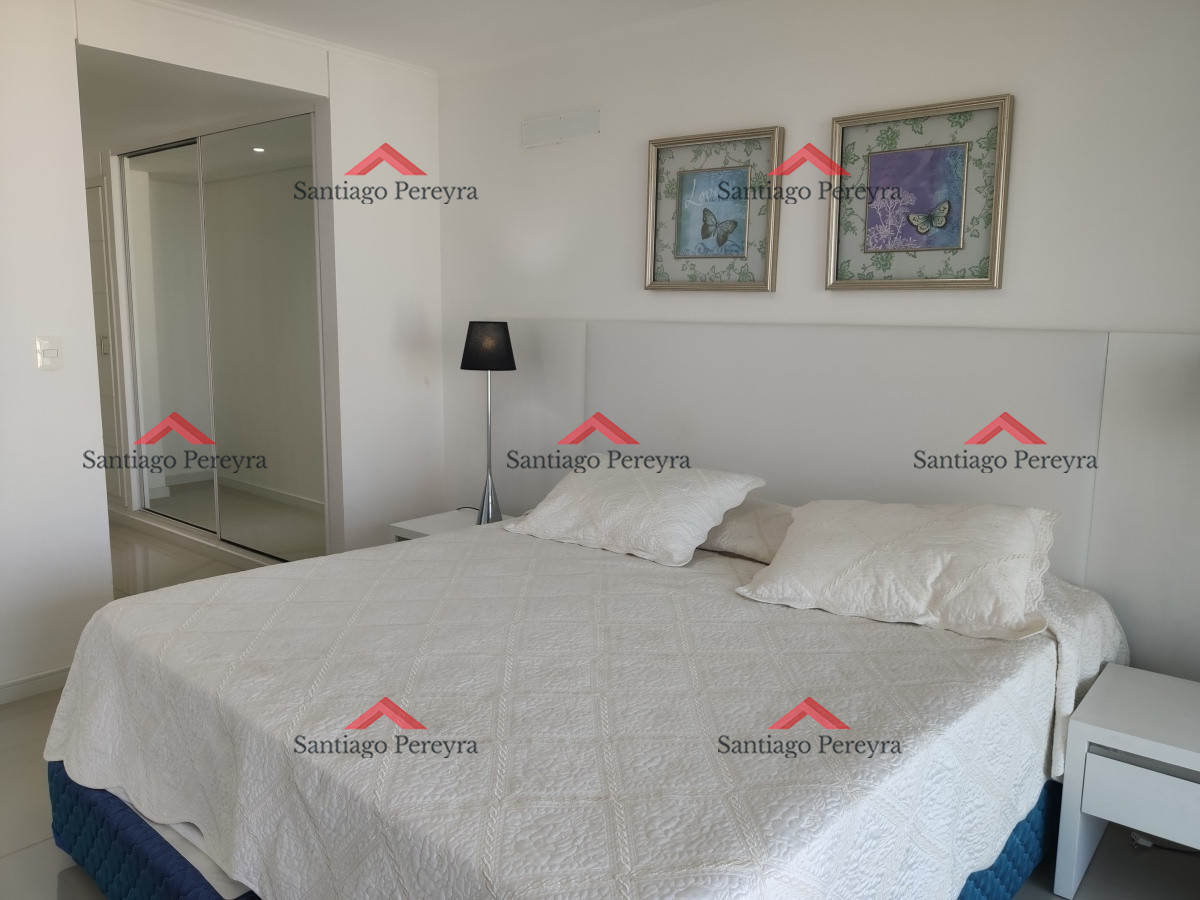 Apartamento ID.13720 - apartamento en venta, 2 dormitorios torre de primer nivel con amenities completos, servicio de playa, balcon con vista al mar