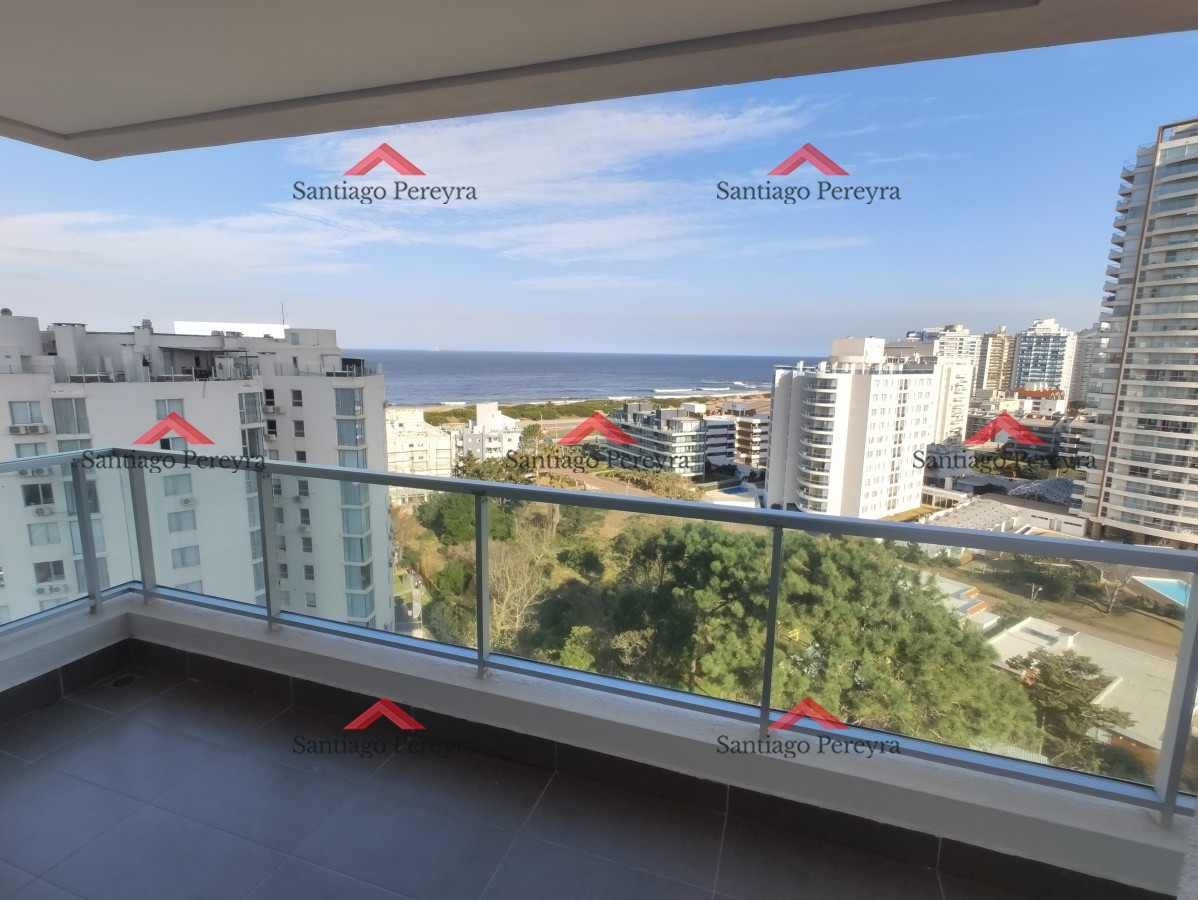 Apartamento ID.13720 - apartamento en venta, 2 dormitorios torre de primer nivel con amenities completos, servicio de playa, balcon con vista al mar