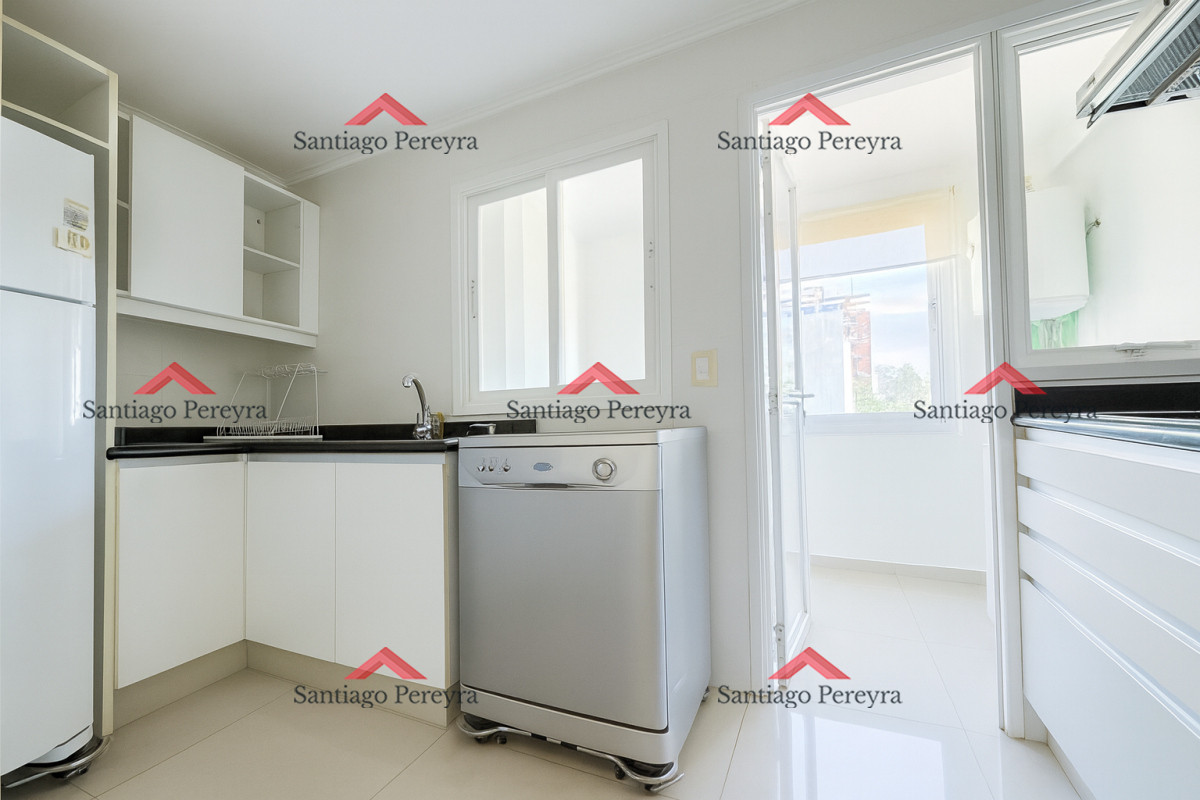 Apartamento ID.16993 - Apartamento en venta de 3 dormitorios en Playa Brava Punta del Este