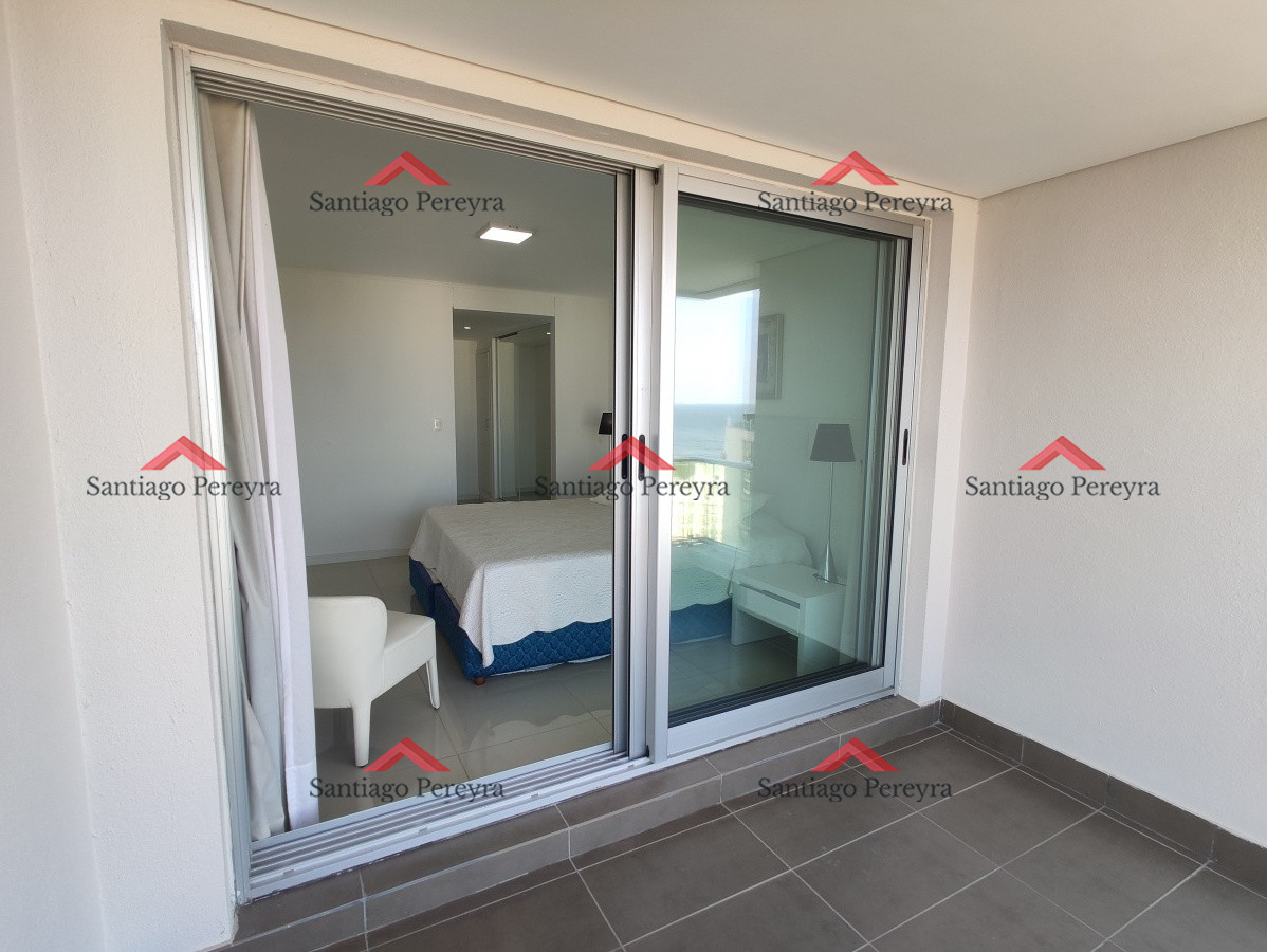 Apartamento ID.13720 - apartamento en venta, 2 dormitorios torre de primer nivel con amenities completos, servicio de playa, balcon con vista al mar