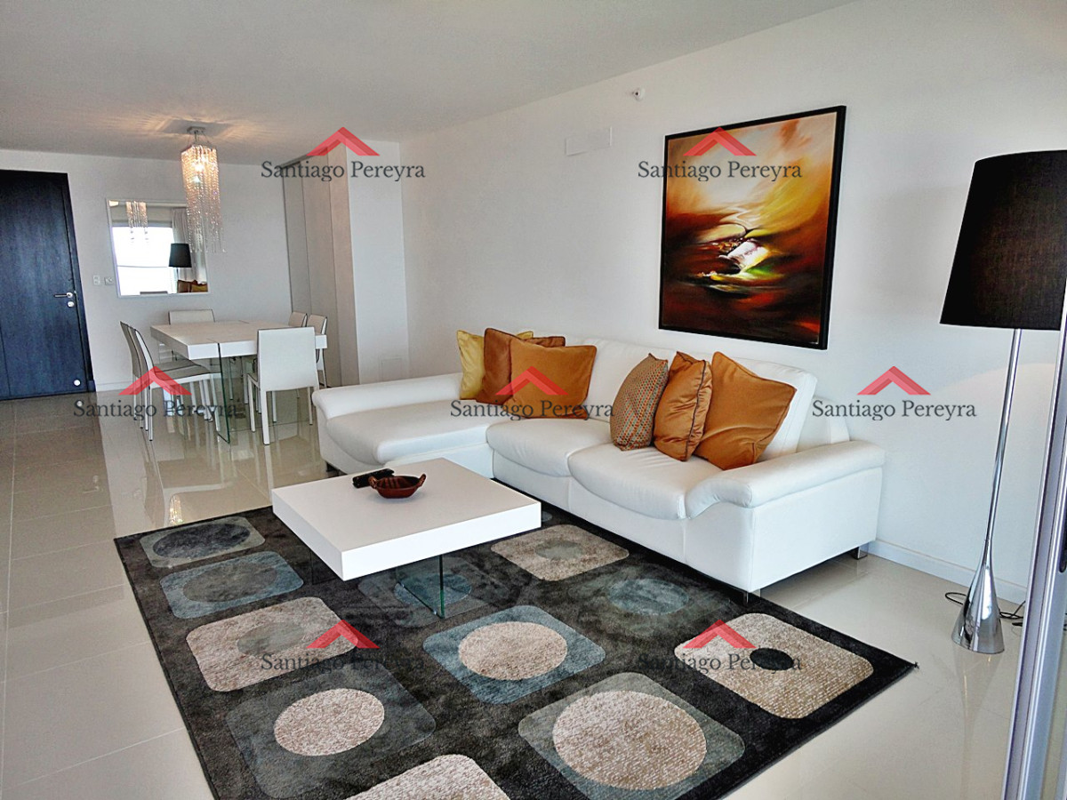 Apartamento ID.8793 - Punta del Este, 3 dormitorios con vista al mar