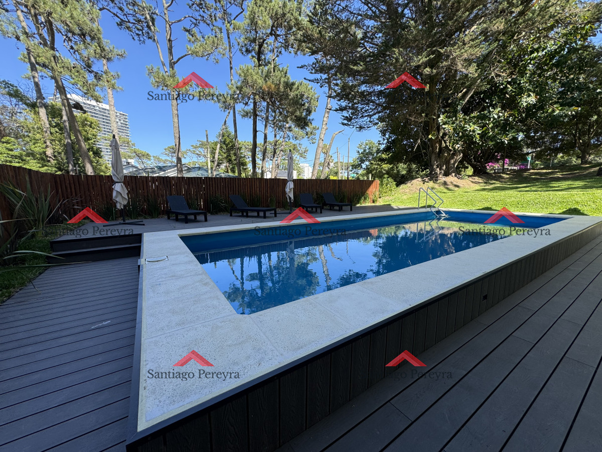 Apartamento ID.16119 - Apartamento en venta en Playa Mansa, 3 dormitorios, Punta del Este