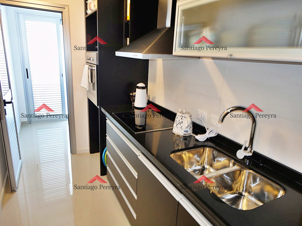 Apartamento ID.8793 - Punta del Este, 3 dormitorios con vista al mar