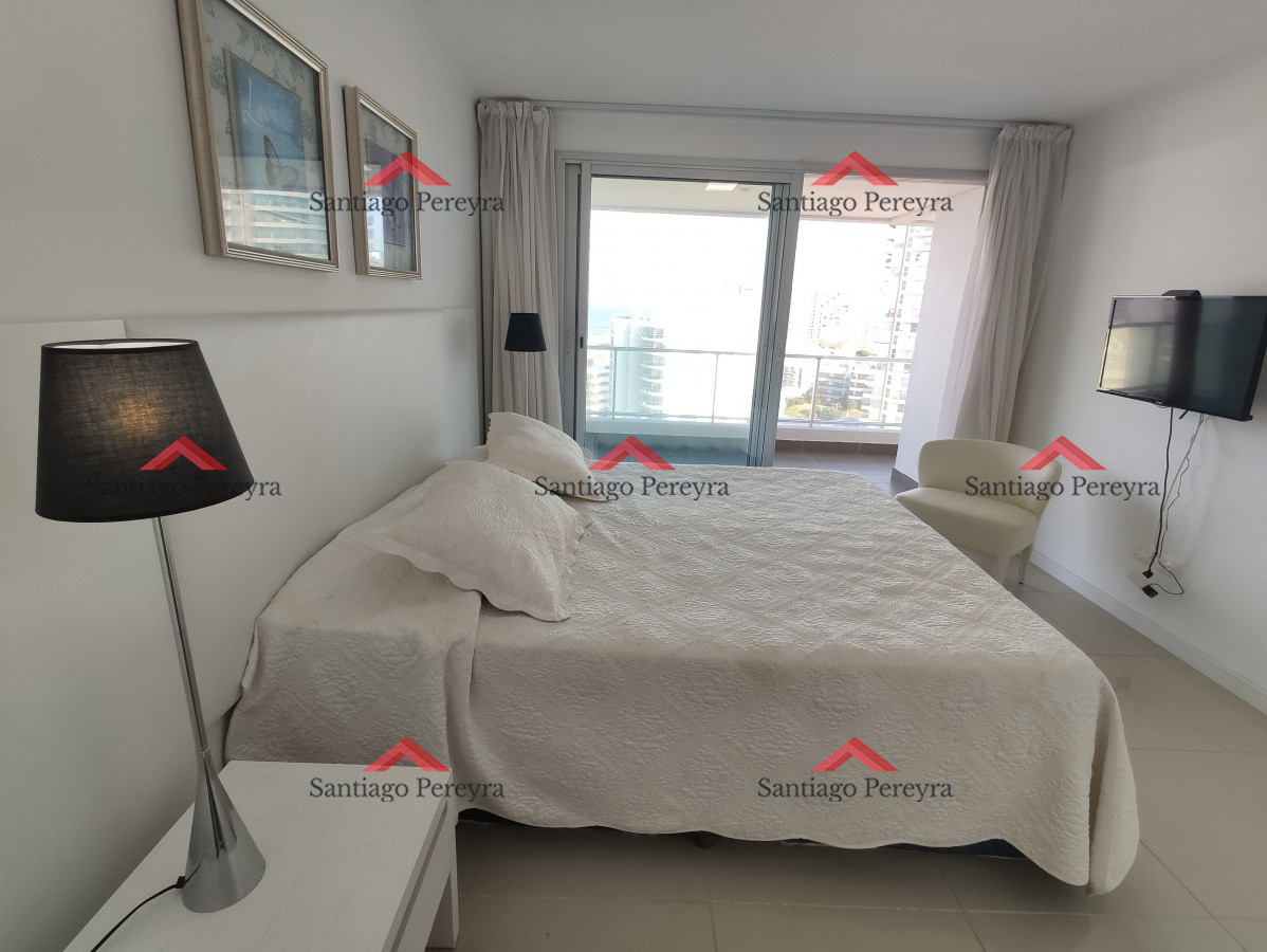 Apartamento ID.13720 - apartamento en venta, 2 dormitorios torre de primer nivel con amenities completos, servicio de playa, balcon con vista al mar