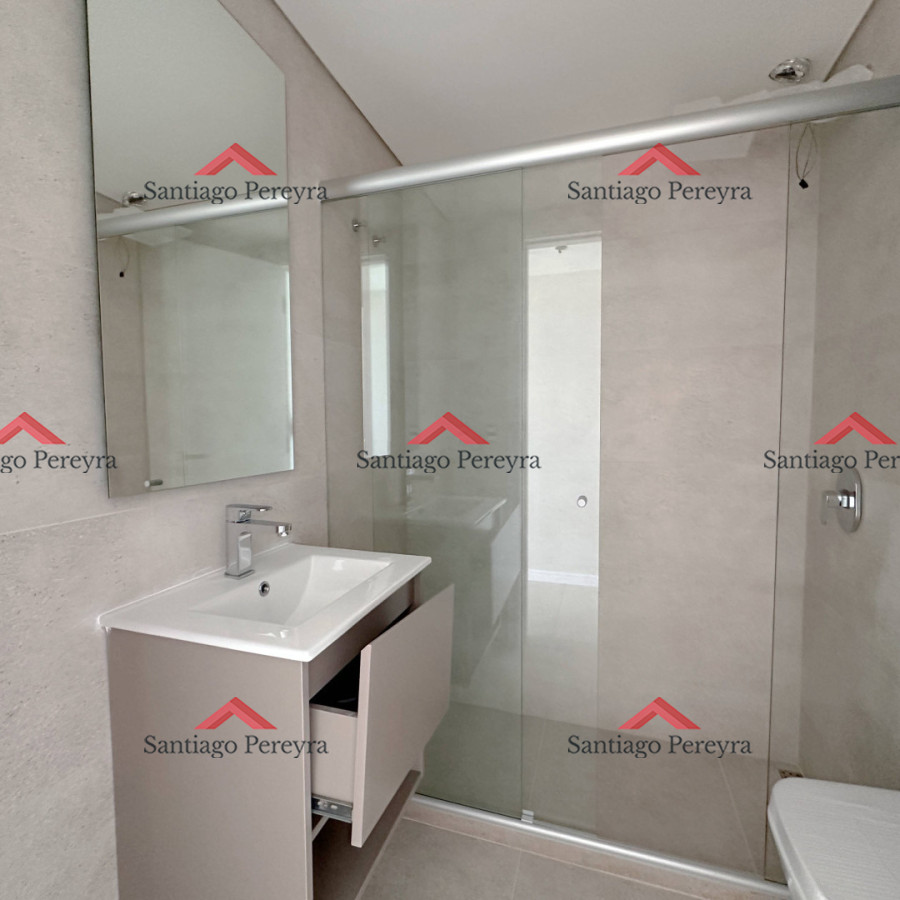 Apartamento ID.16970 - Apartamento de 2 dormitorios en venta, Playa Brava Punta del Este