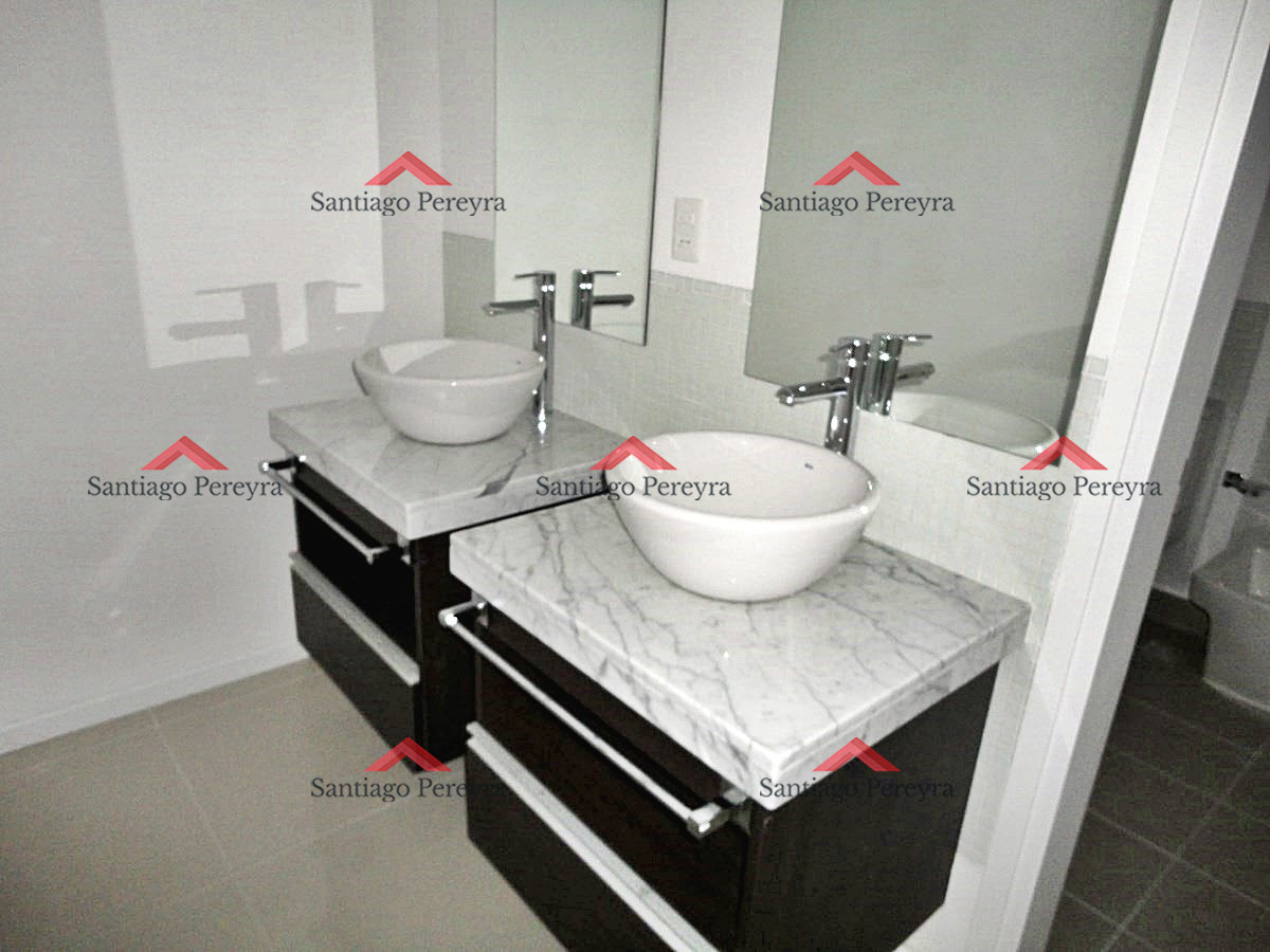 Apartamento ID.8793 - Punta del Este, 3 dormitorios con vista al mar