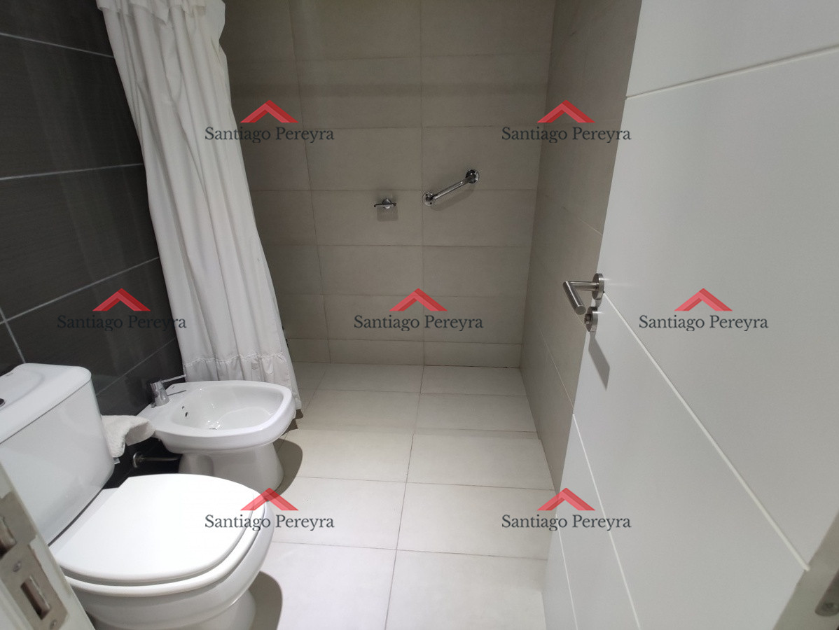 Apartamento ID.13720 - apartamento en venta, 2 dormitorios torre de primer nivel con amenities completos, servicio de playa, balcon con vista al mar