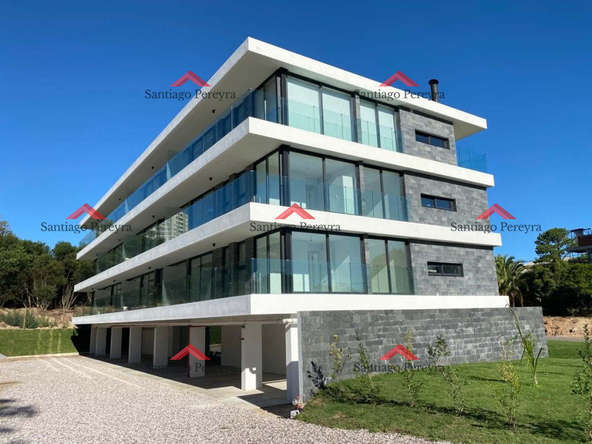 Apartamento ID.7681 - Apartamento en venta 3 dormitorios destacado! 