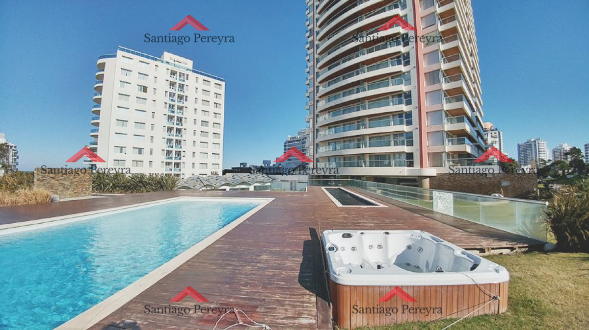 Apartamento ID.8793 - Punta del Este, 3 dormitorios con vista al mar
