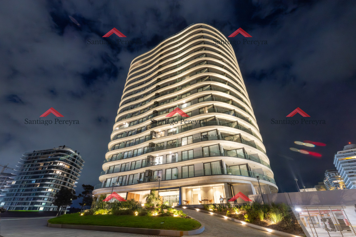 Apartamento ID.16970 - Apartamento de 2 dormitorios en venta, Playa Brava Punta del Este