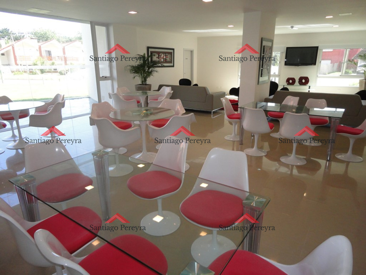 Apartamento ID.15300 - Botavara 2 dormitorios en Edificio con servicios!!!
