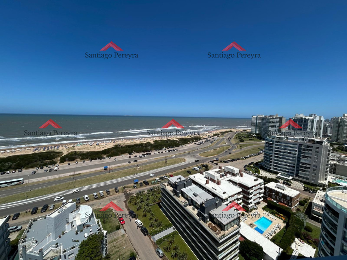 Apartamento ID.16970 - Apartamento de 2 dormitorios en venta, Playa Brava Punta del Este
