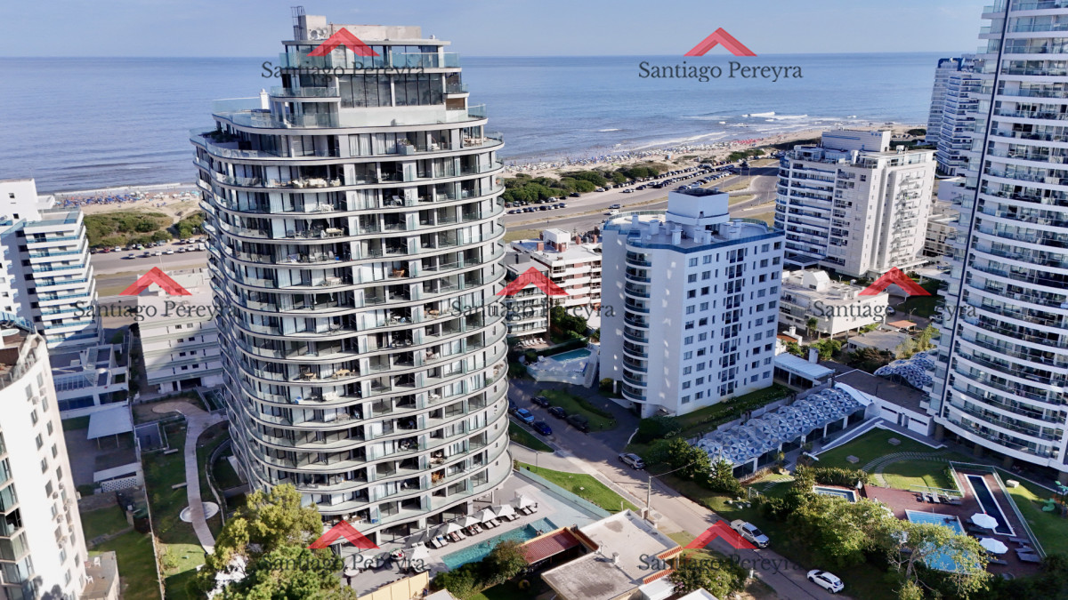 Apartamento ID.16970 - Apartamento de 2 dormitorios en venta, Playa Brava Punta del Este