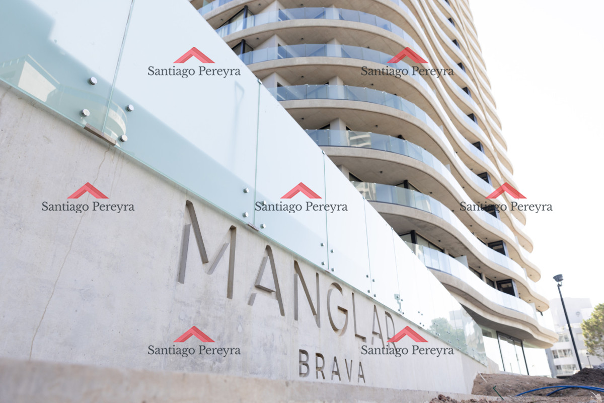 Apartamento ID.16970 - Apartamento de 2 dormitorios en venta, Playa Brava Punta del Este
