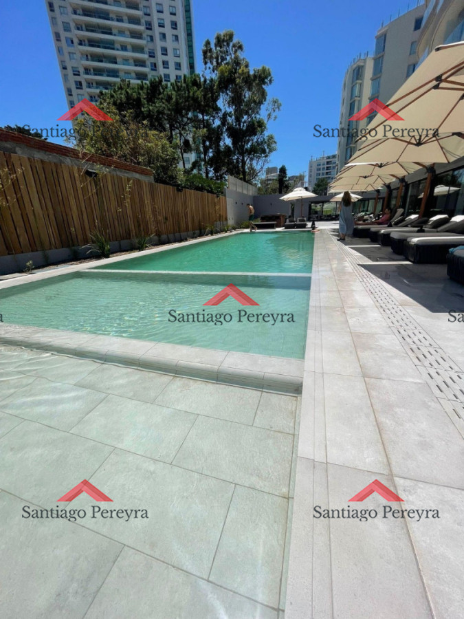 Apartamento ID.16970 - Apartamento de 2 dormitorios en venta, Playa Brava Punta del Este