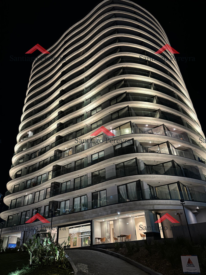 Apartamento ID.16970 - Apartamento de 2 dormitorios en venta, Playa Brava Punta del Este